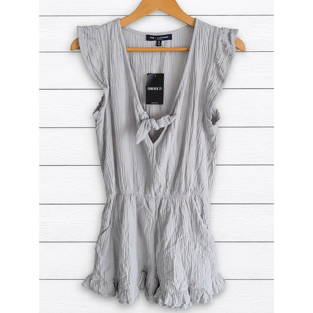 One Clothing NWT Forever 21 Short Jumpsuit Grey Ruffle M